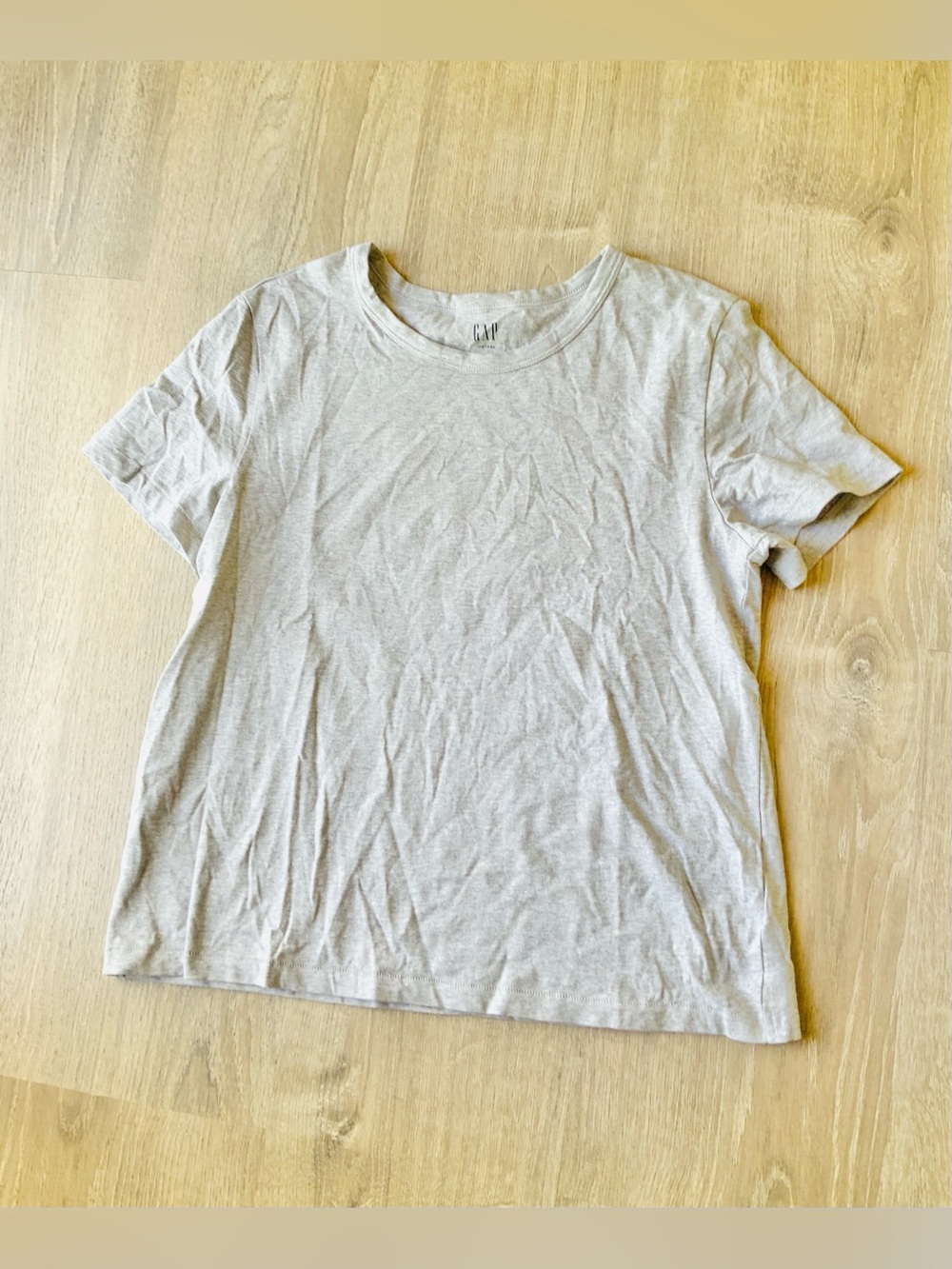 GAP Vintage Style Tee Light Gray Women's Medium